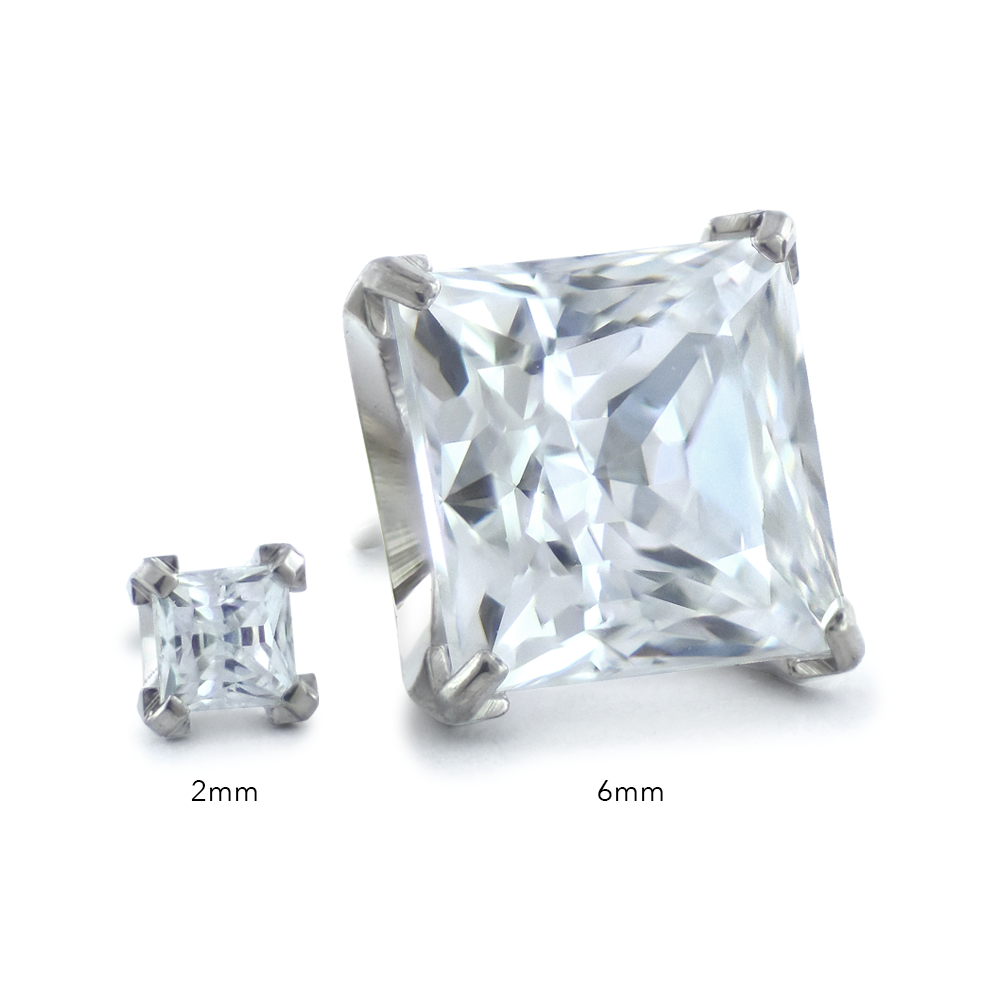 A size comparison between the 2mm and 6mm princess gem ends